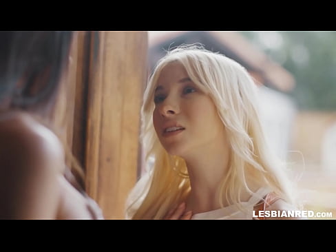 ❤️ Meisie kom 'n paar maande later by die huis en eet uiteindelik haar stiefma se poes ❤️  Seks by ons af.libporno.ru ❌️